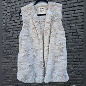 Dylan Soft Cream Fur Vest